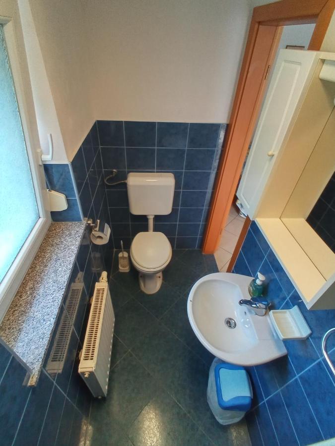 Apartment Mara Анкаран Екстер'єр фото